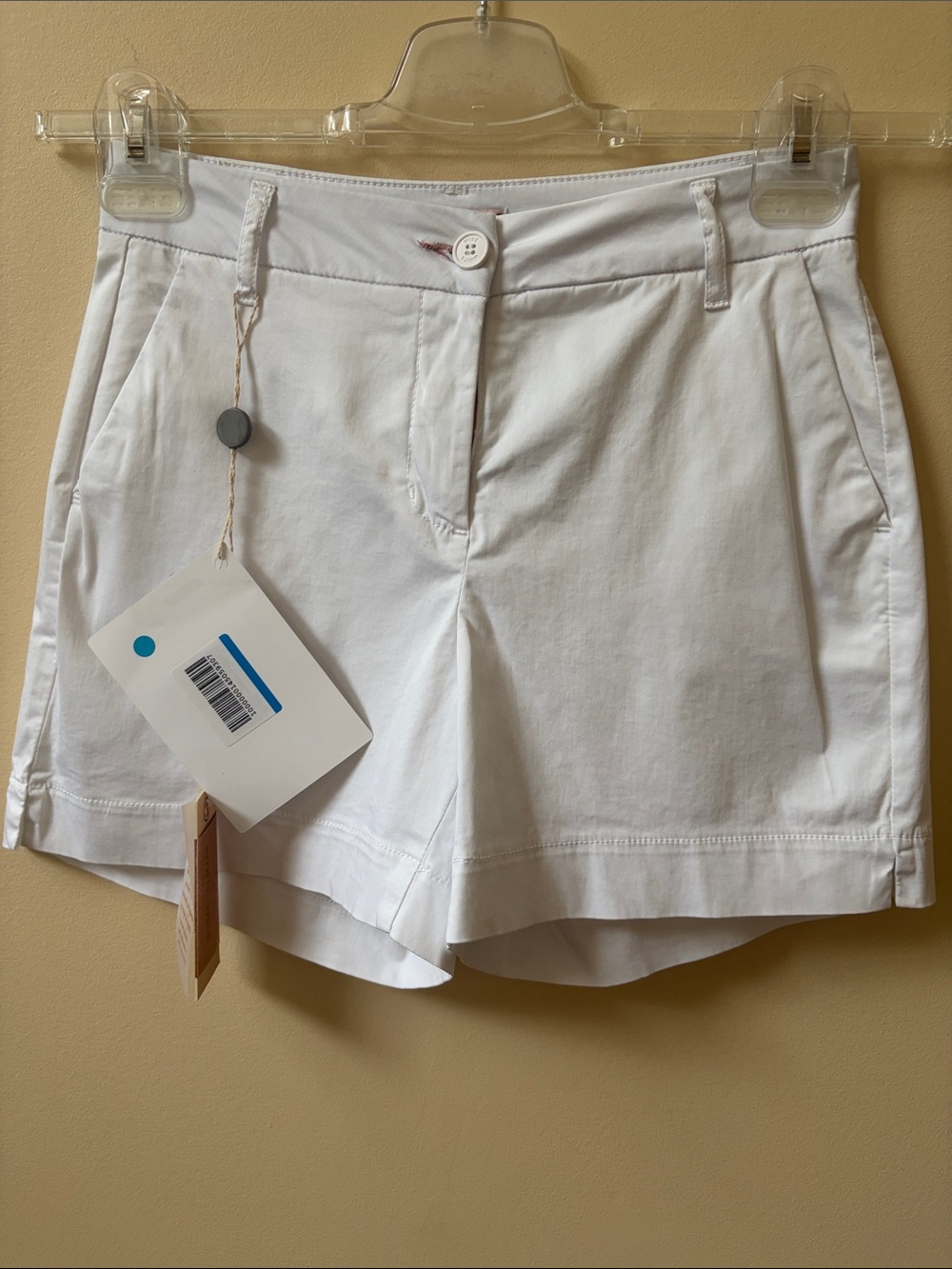 Italian White Cotton Bermuda Shorts - NEW